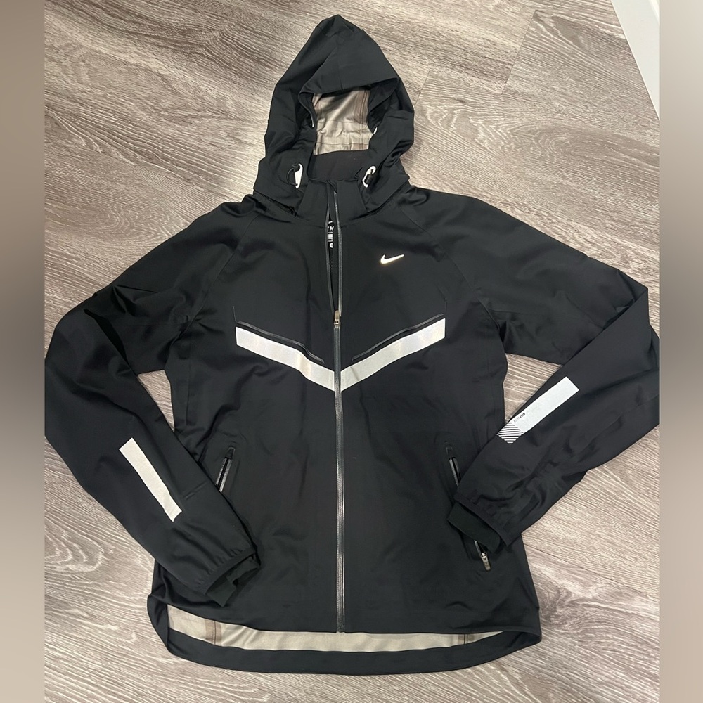 Nike Insulated/Reflective Running Jacket